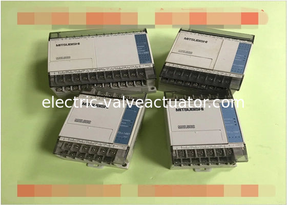 Bom preço. 24 V DC 4 pontos FX1S-10MT-DSS Saídas integradas Mitsubishi PLC Controlador lógico programável em linha