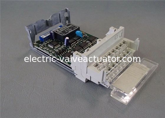 Bom preço. Schneider Electric TSXASZ401 Micro 4 saída analógica + - 10 V 0-10 V em linha