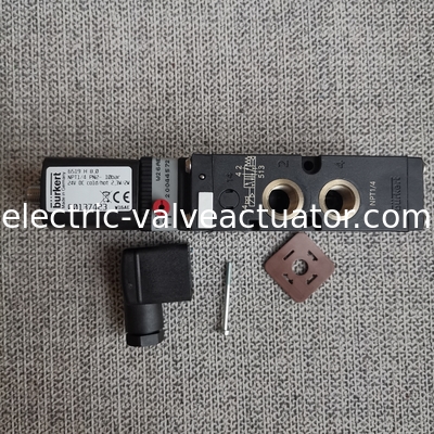 Série Burkert 6519 Válvula de solenoide pneumática pilotada 137423