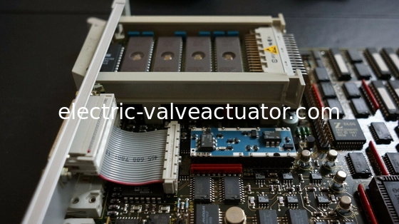 Bom preço. SIEMENS PT20M Panelboard 6DD1606-1AD0 250A 208Y/120V em linha