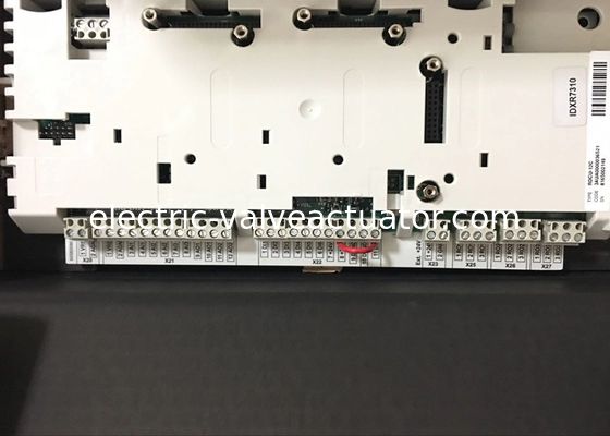 Bom preço. ABB ACS800 unidade de controlo de acionamento RDCU-12C placa de CPU 3AUA0000036521 NOVO em linha