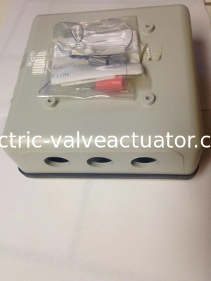 Bom preço. 1055-01-11-24-32 EMERSON Analisador de PH Solução Digital Compll 1055 115/230V 50/60HZ 8W em linha