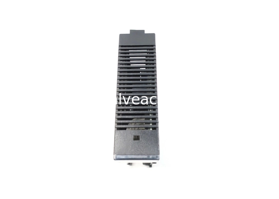 Bom preço. Módulo de saída IC693MDL940, faixa de tensão de 5V a 30V DC, faixa de frequência de 50Hz a 60Hz em linha