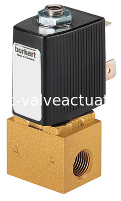 Bom preço. Válvula de solenoide de 3 portas compacta tipo Bürkert 6012 para aplicações de comutação direcional em linha