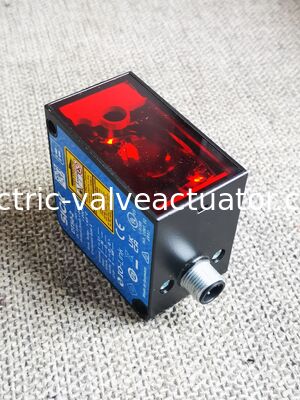 Bom preço. SICK DT50-2B215252 Sensor de Distância a Laser. em linha