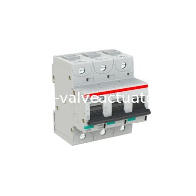 Bom preço. ABB 2CCG001233R0001 S803P-C100 Disjuntor de Alto Desempenho MCB 3 Polos 100A Curva C em linha