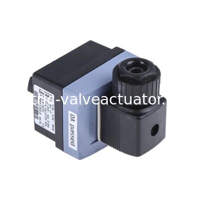 Bom preço. Controlador de fluxo compacto Burkert 8030, modelo 423914, com 30 V de corrente contínua para controlo preciso de fluidos em aplicações industriais e de processo. em linha