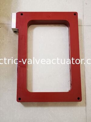 Bom preço. Transformador de Corrente ABB LMBF-0.5/300X500 Tensão Nominal 0.72/3 kV para Distribuição de Energia de Baixa Tensão e Aplicações de Medição Elétrica em linha